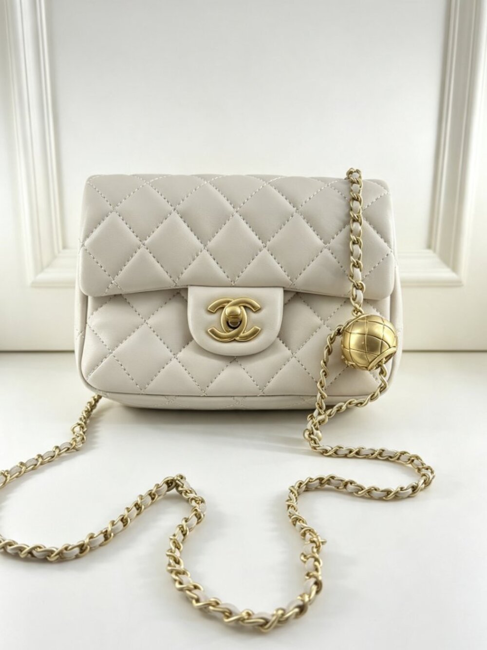 🤍Chanel Bag (White)